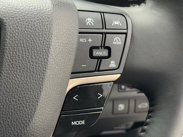 クラウンクロスオーバー Ｇアドバンスド　衝突軽減装置　フルセグテレビ　クルコン　横滑防止装置　ドライブレコーダー　ＬＥＤヘッドライト　記録簿　Ｂカメラ　Ｐシート　ＥＴＣ　オートエアコン　ＡＣ１００Ｖ電源　１オーナー　ＡＵＸ　エアバッグ　ＴＶ（10枚目）