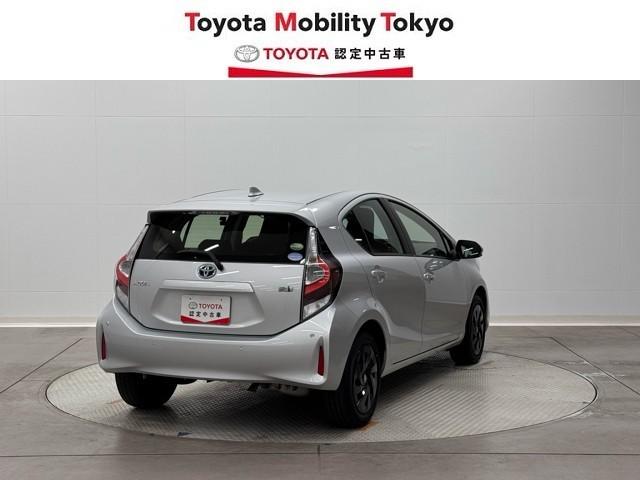 アクア Ｓビジネスパッケージ　プリクラッシュセーフティー　イモビ　キーレス　フルセグテレビ　Ｗエアバック　ＥＴＣ車載器　ＤＶＤ再生　横滑り防止　ナビＴＶ　オートエアコン　メモリーナビ　ミュージックプレイヤー接続可（2枚目）