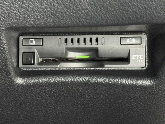 シエンタ ファンベースG イモビ DVD再生可 パワステ LEDライト アイスト 地デジTV デュアルエアバッグ 記録簿有 横滑り防止装置 エアバッグ ドライブレコーダー オートエアコン パワーウィンドウ ABS スマートキー(8枚目)