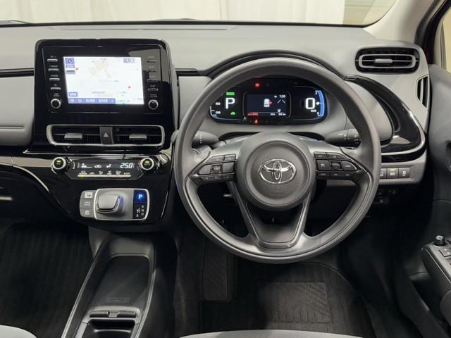 アクア X 踏み間違い防止 100V イモビ ナビ&TV ドライブレコーダー フルセグ 点検記録簿 LEDヘッドライト スマートキー 横滑り防止機能 キーレスエントリー アルミホイール オートクルーズ ETC(4枚目)