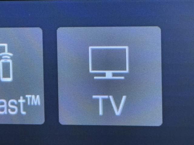 アクア X 踏み間違い防止 100V イモビ ナビ&TV ドライブレコーダー フルセグ 点検記録簿 LEDヘッドライト スマートキー 横滑り防止機能 キーレスエントリー アルミホイール オートクルーズ ETC(8枚目)