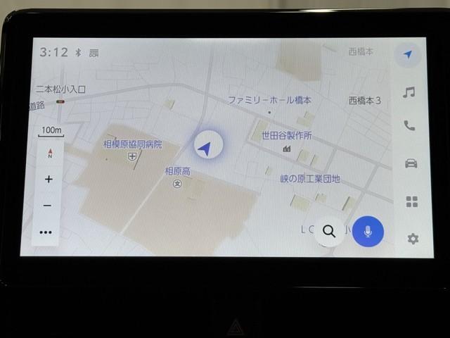 ヴォクシー Ｓ－Ｚ　ＤＶＤ再生機能　スマートキープッシュスタート　両側電動パワースライドドア　パワーウインドウ　１オナ　ＥＴＣ車載器　ＬＥＤライト　デュアルエアコン　アルミホイール　盗難防止装置　記録簿　横滑り防止機能（5枚目）