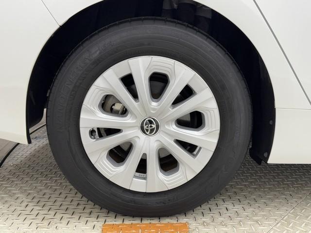 プリウス SセーフティプラスII 衝突被害軽減装置 点検記録簿 地デジ TCナビ バックカメラ セーフティーセンス オートクルーズ LEDライト スマ-トキ- 横滑り防止機能 ETC車載器 アルミホイール(18枚目)