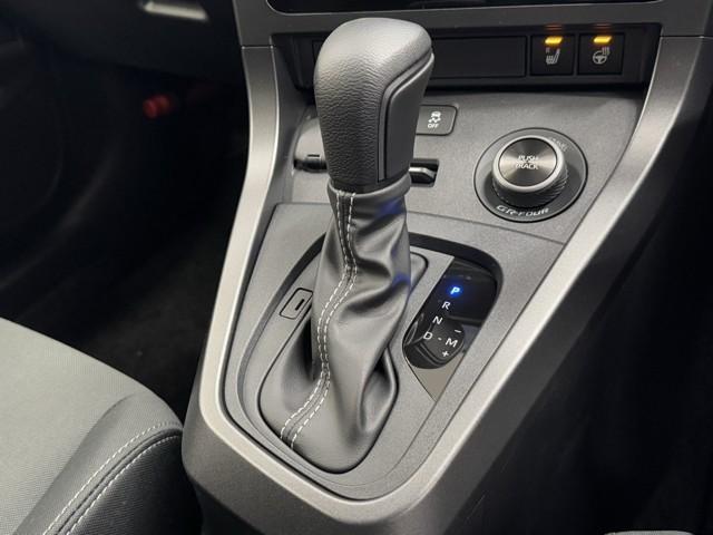 ＧＲヤリス ＲＺ　ＬＥＤライト　フルセグＴＶ　Ｂカメラ　オートエアコン　エアバッグ　スマートキ－　パワーウインドウ　ミュージックプレイヤー接続可　キーフリー　カーテンエアバッグ　ＡＢＳ　ＥＴＣ　４ＷＤ　ＥＳＣ　ドラレコ（11枚目）