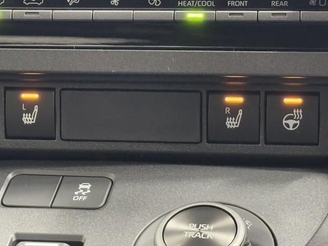 ＧＲヤリス ＲＺ　ＬＥＤライト　フルセグＴＶ　Ｂカメラ　オートエアコン　エアバッグ　スマートキ－　パワーウインドウ　ミュージックプレイヤー接続可　キーフリー　カーテンエアバッグ　ＡＢＳ　ＥＴＣ　４ＷＤ　ＥＳＣ　ドラレコ（14枚目）