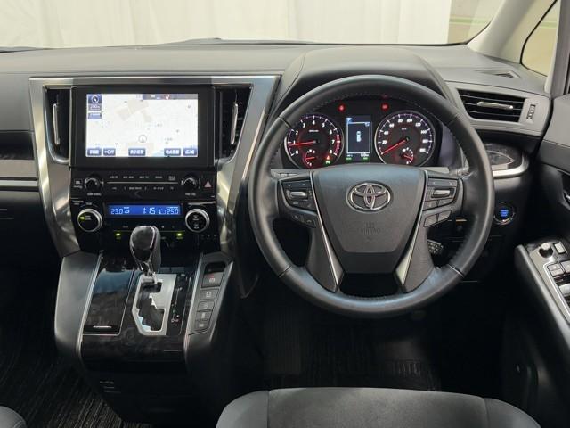 アルファード ２．５Ｓ　１オーナー　ＷＡＣ　フルフラット　ＡＣ１００Ｖ電源　盗難防止　ナビ＆ＴＶ　記録簿　ＬＥＤヘッド　横滑防止装置　地デジＴＶ　クルコン　スマートキー　アルミホイール　キーレス　４ＷＤ　３列シート　ＥＴＣ（4枚目）