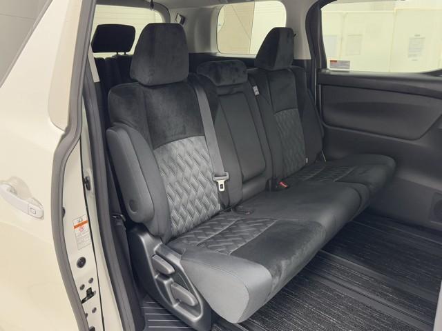 アルファード ２．５Ｓ　１オーナー　ＷＡＣ　フルフラット　ＡＣ１００Ｖ電源　盗難防止　ナビ＆ＴＶ　記録簿　ＬＥＤヘッド　横滑防止装置　地デジＴＶ　クルコン　スマートキー　アルミホイール　キーレス　４ＷＤ　３列シート　ＥＴＣ（17枚目）