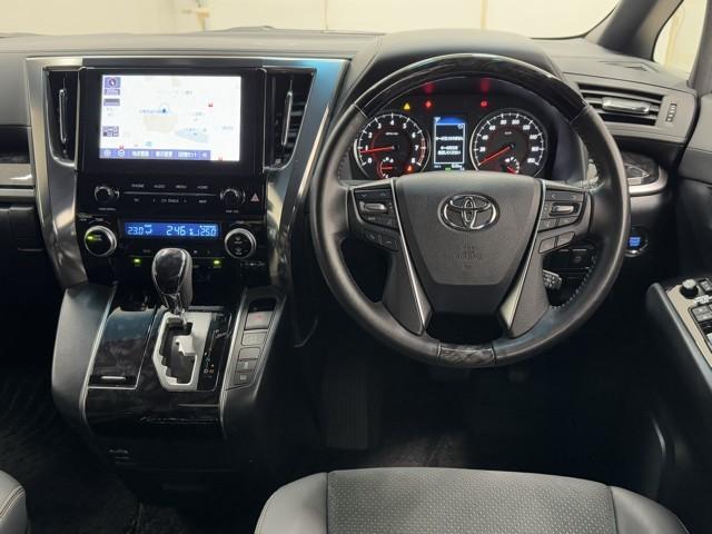 アルファード 2.5S タイプゴールド イモビ バックモニタ- LEDランプ 1オーナー車 WSR ナビ リアオートエアコン 点検記録簿 エアコン 横滑防止装置 AC100V電源 アルミ パワーウィンドウ メディアプレイヤー接続 ABS(4枚目)