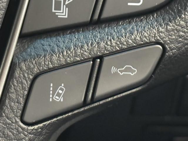 アルファード 2.5S タイプゴールド イモビ バックモニタ- LEDランプ 1オーナー車 WSR ナビ リアオートエアコン 点検記録簿 エアコン 横滑防止装置 AC100V電源 アルミ パワーウィンドウ メディアプレイヤー接続 ABS(9枚目)