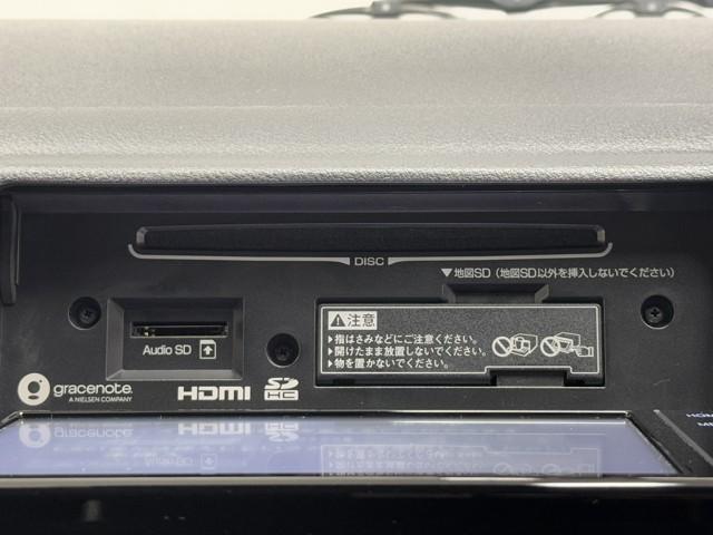 ハイエースバン ＤＸ　ＤＶＤ　ドラレコ　ナビＴＶ　横滑り防止　イモビ　４ＷＤ　バックカメラ　キーレス　運転席エアバッグ　ＥＴＣ　ミュージックプレイヤー接続可　メモリーナビ　パワーウインドウ　ＡＢＳ　エアコン　パワステ（10枚目）