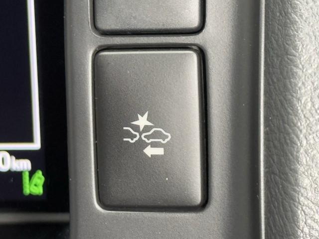 ハイエースバン ＤＸ　ＤＶＤ　ドラレコ　ナビＴＶ　横滑り防止　イモビ　４ＷＤ　バックカメラ　キーレス　運転席エアバッグ　ＥＴＣ　ミュージックプレイヤー接続可　メモリーナビ　パワーウインドウ　ＡＢＳ　エアコン　パワステ（14枚目）