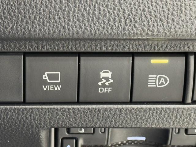 ハリアーハイブリッド Ｚ　パノラミックルーフ　地上デジタル　衝突被害軽減　サイドエアバッグ　ＬＥＤランプ　Ｂモニタ　クルコン　ナビＴＶ　１オーナー　アイドリングストップ　横滑り防止装置　スマートキー　盗難防止システム　ＡＢＳ（12枚目）