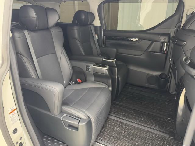 アルファード ２．５Ｓ　Ｃパッケージ　両電動ドア　Ｂモニタ　地デジ　１オーナー　定期点検記録簿　ＤＶＤ再生可能　パノラマルーフ　リアオートエアコン　ナビテレビ　横滑り防止　クルコン　セキュリティ　ＥＴＣ車載器　ＬＥＤヘッドライト　エアコン（18枚目）