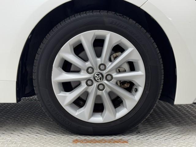 カローラツーリング ハイブリッド S インテリジェントクリアランスソナー AC100V ドラレコ付き Rカメラ AAC LEDライト メディアプレイヤー接続 1オーナー車 横滑防止装置 クルコン ETC車載器 ナビ&TV スマートキー(18枚目)