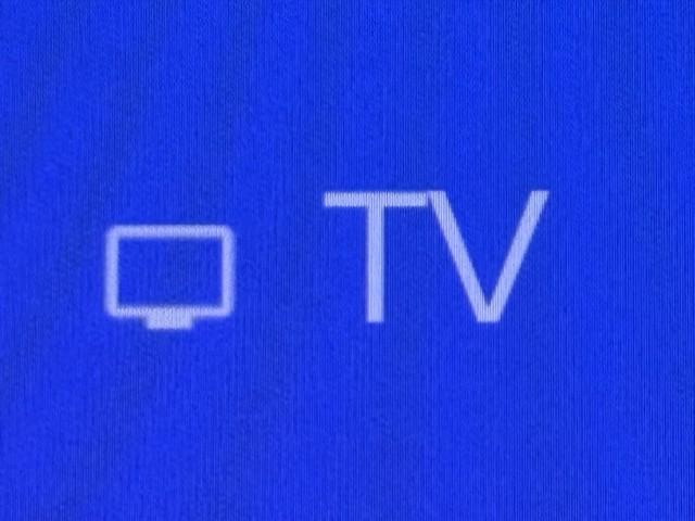 ハリアーハイブリッド Ｚ　レザーパッケージ　パノラマサンルーフ　地デジ　横滑防止　盗難防止システム　Ｂモニター　革　ＬＥＤライト　パワーウィンドウ　クルコン　スマートキ－　助手席エアバック　パワーシート　エアバッグ　点検記録簿　オートエアコン（8枚目）