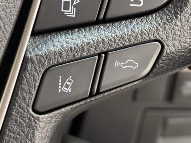 アルファード ２．５Ｘ　衝突回避システム　Ｒカメラ　１オーナ　イモビライザー　メモリナビ　ＥＴＣ車載器　ＤＶＤ可　オートエアコン　ＬＥＤヘッドライト　３列シート　クルコン　ナビ＆ＴＶ　フルフラットシート　スマートキー　ＥＳＣ（12枚目）