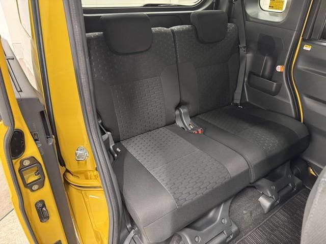 �����L�X�̍���S�n�ǍD�A��Ȃł���B�@�h���C�r���O���A�����ԓ����̐��ŋ���̂��đ�ςł���ˁB�@���������Ă�����̂�����A�����b�N�X�ł���V�[�g�������ł���ˁB