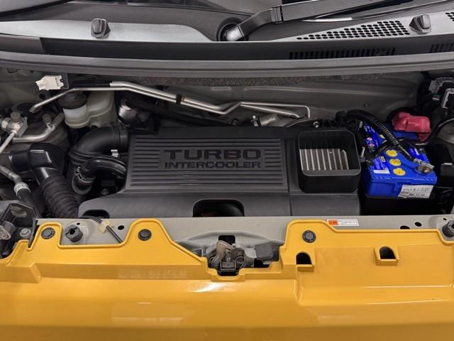 �G���W�����[���ł��ˁB�@�O�����łȂ����������X�܂ŃN���[�j���O�����Ă���̂ŋC�����悭��ꂿ�Ⴂ�܂��ˁB