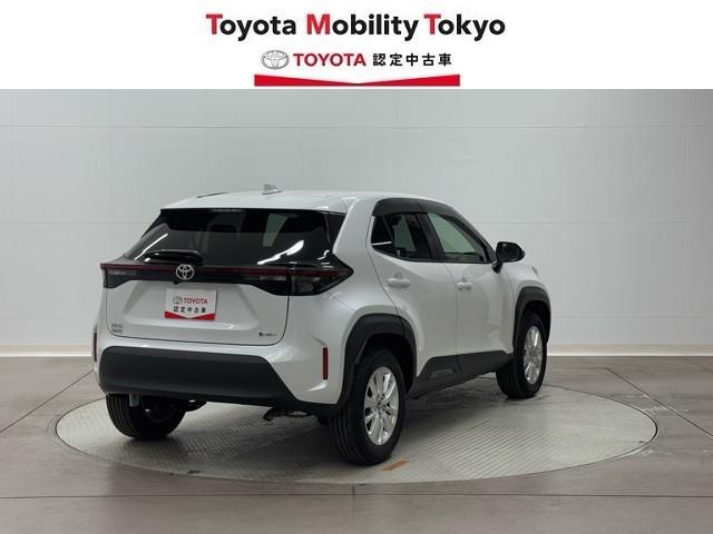 ヤリスクロス ハイブリッドＧ　アイスト　サポカーＳ　バックモニター　１オーナー　盗難防止システム　フルセグＴＶ　クルーズＣ　スマートキー＆プッシュスタート　ナビＴＶ　横滑り防止　オートエアコン　キーレスエントリー　パワーウィンド（2枚目）