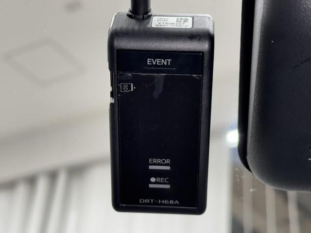 アクア X 踏み間違い防止 100V イモビ ナビ&TV ドライブレコーダー フルセグ 点検記録簿 LEDヘッドライト スマートキー 横滑り防止機能 キーレスエントリー アルミホイール オートクルーズ 元試乗車(8枚目)