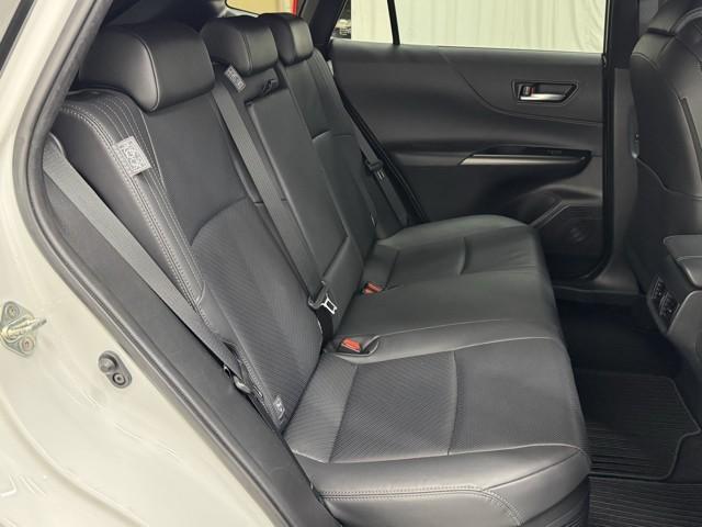 ハリアーハイブリッド Z レザーパッケージ パノラマサンルーフ 地デジ 横滑防止 盗難防止システム Bモニター 革 LEDライト パワーウィンドウ クルコン スマートキ- 助手席エアバック パワーシート エアバッグ 点検記録簿 オートエアコン(17枚目)