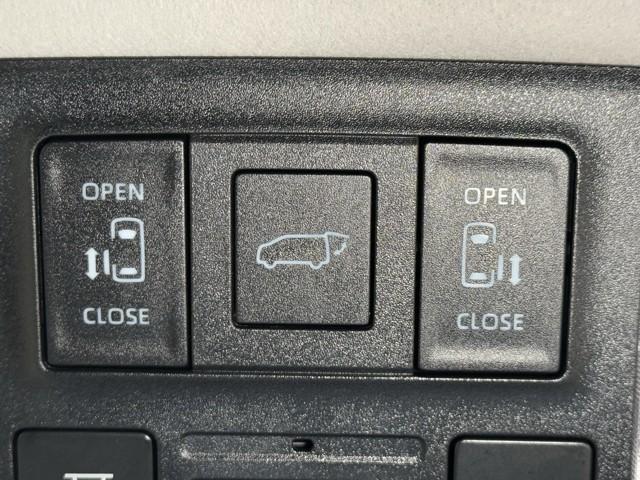 ノア Z フルセグTV 両側電動スライドドア バックモニター ドラレコ LED クルコン ナビ&TV ETC DVD再生 メモリーナビ 3列シート ミュージックプレイヤー接続可 記録簿 スマートキー キーレス(12枚目)