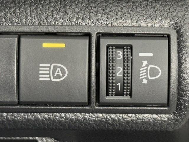 カローラ G-X リアカメラ PCS クルーズコントロール サイドエアバッグ ナビ LEDヘッドライト キーレスエントリー 助手席エアバッグ パワーウインドウ AAC ドラレコ エアバッグ ABS 点検記録簿 ETC(13枚目)