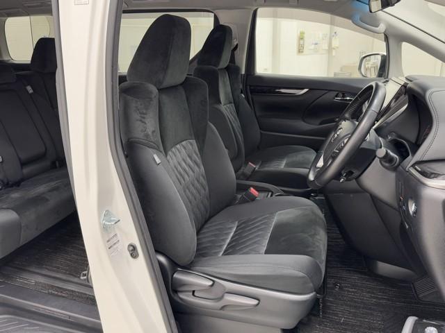 アルファード ２．５Ｓ　両側電動パワースライドドア　Ｗエアコン　フルオートエアコン　盗難防止システム　横滑り防止　ＡＷ　クルーズＣ　パワーステアリング　点検記録簿　ＬＥＤランプ　メディアプレイヤー接続　１００Ｖ電源　ＷエアＢ（14枚目）