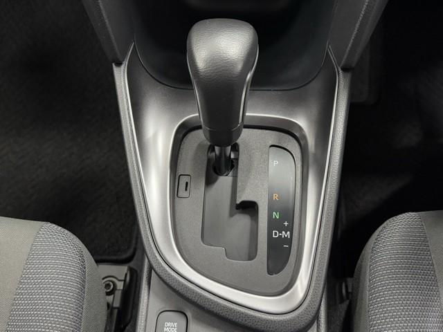 ヤリスクロス G ETC装備 リヤカメラ スマートエントリー イモビライザー オートエアコン アルミホイール キーレス パワーウィンドウ クルコン ABS ドライブレコーダー エアバッグ パワーステアリング(12枚目)