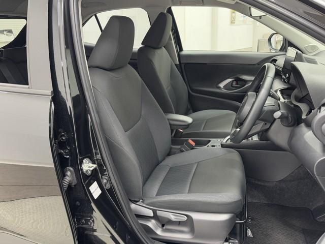 ヤリスクロス G ETC装備 リヤカメラ スマートエントリー イモビライザー オートエアコン アルミホイール キーレス パワーウィンドウ クルコン ABS ドライブレコーダー エアバッグ パワーステアリング(15枚目)