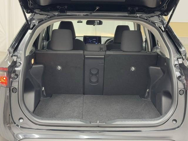 ヤリスクロス G ETC装備 リヤカメラ スマートエントリー イモビライザー オートエアコン アルミホイール キーレス パワーウィンドウ クルコン ABS ドライブレコーダー エアバッグ パワーステアリング(17枚目)