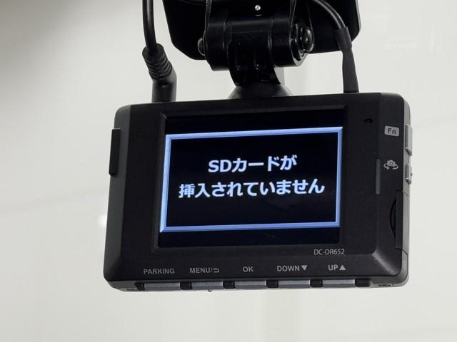 ルーミー Ｇ　追突軽減ブレーキ　パワステ　フルフラット　Ａストップ　ＬＥＤライト　ＴＶ　Ｒカメラ　記録簿付　横滑り防止システム　ドライブレコーダー　エアバック　セキュリティーアラーム　パワーウィンドウ　キーフリー（7枚目）