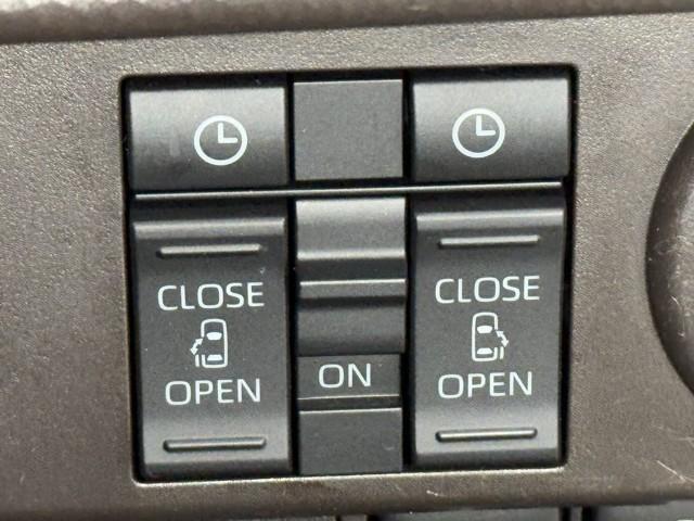 ルーミー Ｇ　追突軽減ブレーキ　パワステ　フルフラット　Ａストップ　ＬＥＤライト　ＴＶ　Ｒカメラ　記録簿付　横滑り防止システム　ドライブレコーダー　エアバック　セキュリティーアラーム　パワーウィンドウ　キーフリー（11枚目）