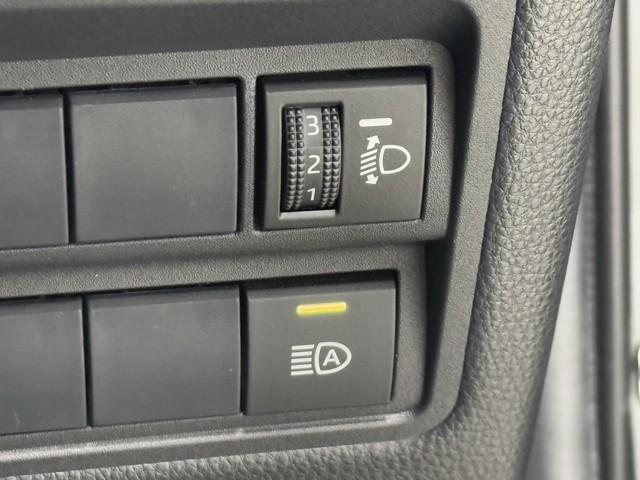 ヤリス Ｘ　被害軽減ブレーキ　Ｂカメラ　ドラレコ付　キーレスエントリー　ワンオーナー　スマートキー＆プッシュスタート　点検記録簿　ミュージックプレイヤー接続可　クルーズコントロール　ＥＴＣ車載器　ＥＳＣ　ＡＢＳ（13枚目）