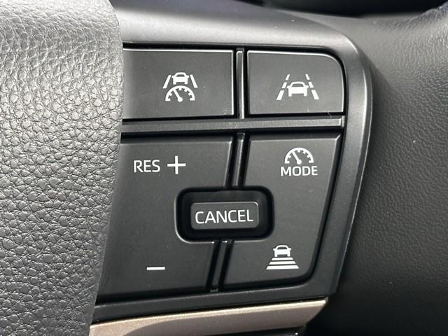 クラウンクロスオーバー Gレザーパッケージ クルーズコントロール パワーシート バックモニター 記録簿 LEDヘッドランプ レザーシート ドラレコ ETC 100V電源 フルセグTV 4WD スマートキー 盗難防止装置 キーレス ABS(12枚目)