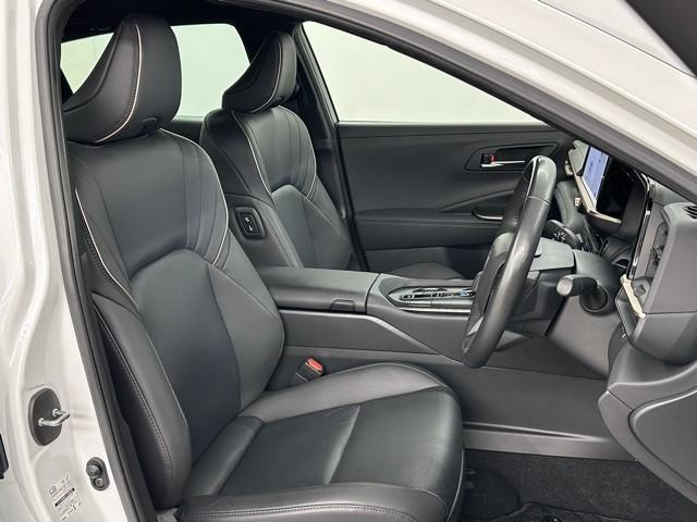 クラウンクロスオーバー Gレザーパッケージ クルーズコントロール パワーシート バックモニター 記録簿 LEDヘッドランプ レザーシート ドラレコ ETC 100V電源 フルセグTV 4WD スマートキー 盗難防止装置 キーレス ABS(16枚目)