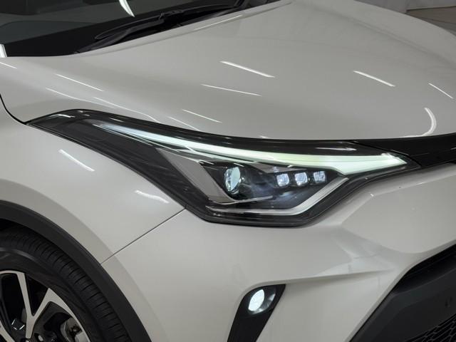 Ｃ－ＨＲ Ｇ　ドライブレコーダー付　衝突軽減　ＥＳＣ　キーレスエントリー　Ｉストップ　ＬＥＤライト　Ｂカメ　盗難防止システム　半革シート　オートクルーズコントロール　整備記録簿　スマートキー　アルミホイール　ナビ付（18枚目）