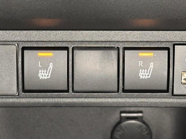 ヤリスクロス ハイブリッドＺ　ブルートゥース　ＵＳＢ　ドライブレコーダ　インテリジェントキー　アルミホイル　ＬＥＤライト　リアカメラ　クルーズコントロール　横滑り防止システム　ナビＴＶ　メモリーナビ　電動シ－ト　パワーバックドア（13枚目）