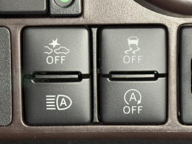 タンク X S ブルートゥース レーダーブレーキ スマアシ シートヒーター DVD再生可 スマキー オートスライドドア 地デジ フルフラット 記録簿付き イモビライザー ナビTV 横滑り防止装置 スマートキー(11枚目)