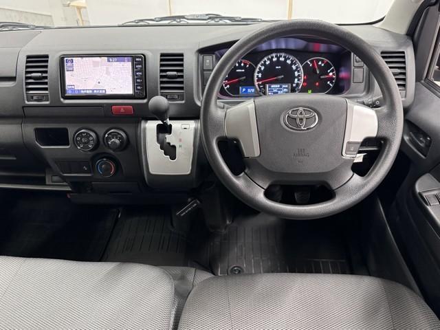 ハイエースバン ロングＤＸ　衝突被害軽減ブレーキ　車検整備付　ブレーキサポート　リアカメラ　ＰＷ　運転席エアバッグ　ナビテレビ　横滑り防止　整備点検記録簿　イモビ付　パワーステアリング　エアコン　ミュージックプレイヤー接続可（7枚目）