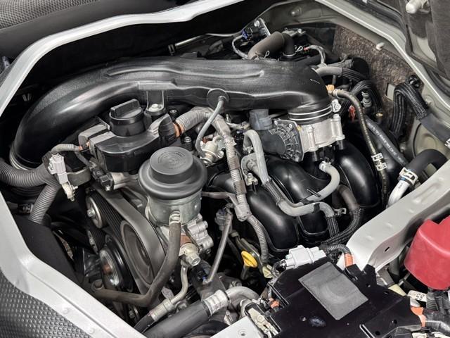 ハイエースバン ロングＤＸ　衝突被害軽減ブレーキ　車検整備付　ブレーキサポート　リアカメラ　ＰＷ　運転席エアバッグ　ナビテレビ　横滑り防止　整備点検記録簿　イモビ付　パワーステアリング　エアコン　ミュージックプレイヤー接続可（22枚目）
