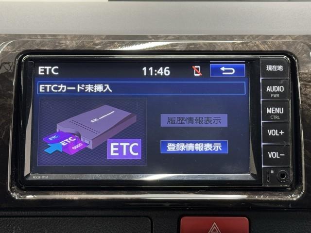 ハイエースバン スーパーＧＬ　ダークプライムＩＩ　両側オートスライドドア　ワンセグ　ＡＣ　助手席エアバック　フルフラットシート　盗難防止システム　ドライブレコーダ　４ＷＤ車　ＥＴＣ付き　ＬＥＤヘッドランプ　エアＢ　ナビ＆ＴＶ　メモリーナビ　横滑り防止（9枚目）