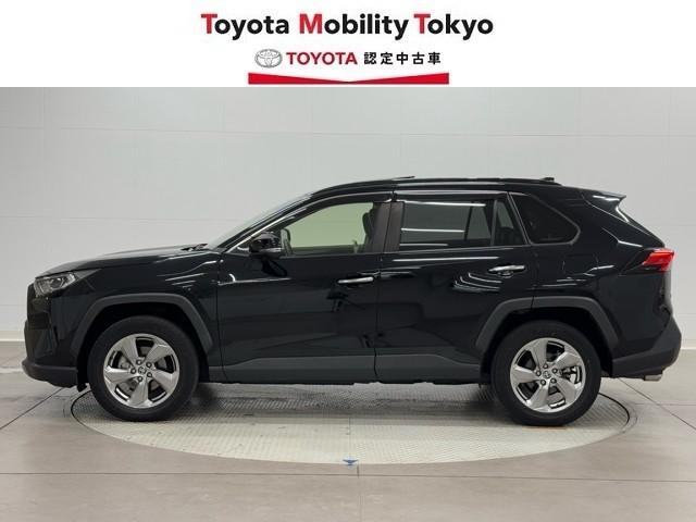 ＲＡＶ４ ハイブリッドＧ　衝突被害軽減装置　ドライブレコーダ　パノラマサンルーフ　ＡＣ１００Ｖ電源　ワンオーナ－　バックモニター　整備記録簿　地デジＴＶ　ＬＥＤヘッドライト　スマキー　電動シ－ト　ＡＷＤ　ＴＶナビ　パワステ（3枚目）