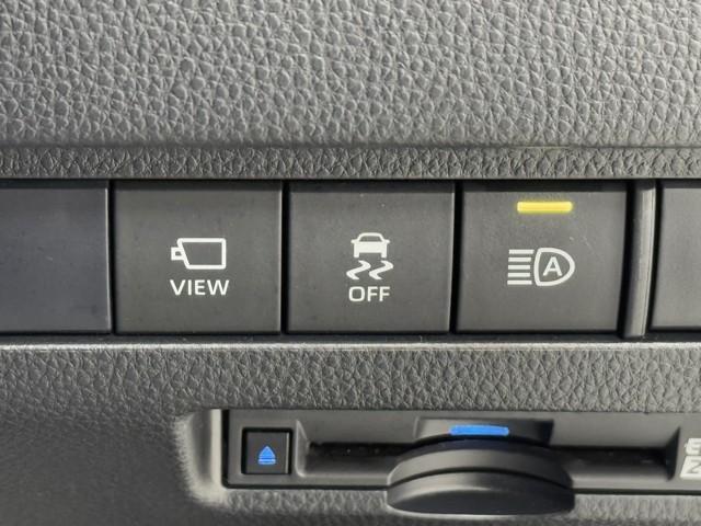 ハリアー Ｚ　エアロ　ＡＣ１００Ｖ　盗難防止　運転席パワーシート　地デジ　横滑防止装置　リアビューカメラ　ヘッドライトＬＥＤ　アルミホイール　点検記録簿　Ｗエアバッグ　キーレス　ドラレコ付き　スマートキ－　エアコン（10枚目）