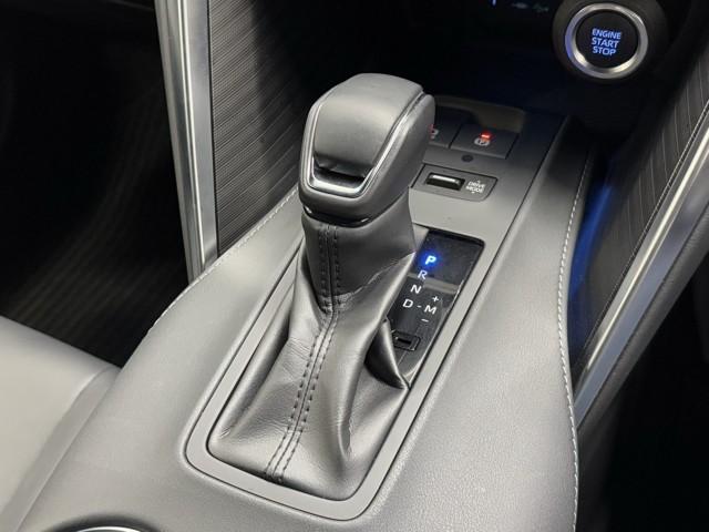 ハリアー Ｚ　エアロ　ＡＣ１００Ｖ　盗難防止　運転席パワーシート　地デジ　横滑防止装置　リアビューカメラ　ヘッドライトＬＥＤ　アルミホイール　点検記録簿　Ｗエアバッグ　キーレス　ドラレコ付き　スマートキ－　エアコン（12枚目）
