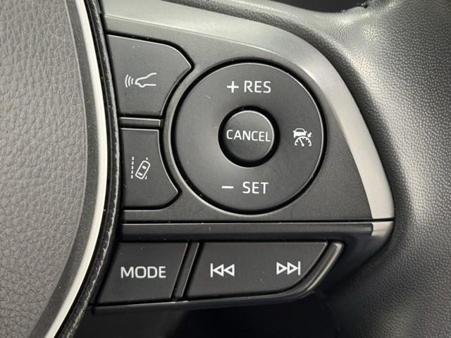 カローラツーリング ハイブリッド S インテリジェントクリアランスソナー ドラレコ付き Rカメラ AAC LEDライト メディアプレイヤー接続 1オーナー車 横滑防止装置 整備記録簿 クルコン ETC車載器 ナビ&TV キーフリーシステム(11枚目)