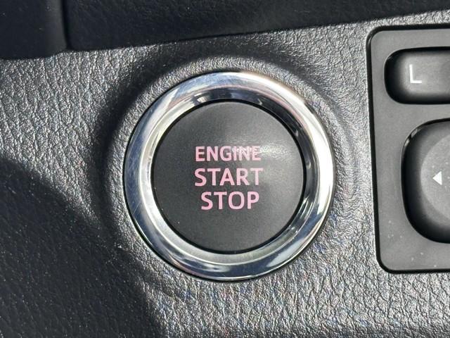 ヴィッツ Ｆ　キーレスリモコン　バックガイドモニター　デュアルエアバック　衝突軽減装置　運転席エアバッグ　ドラレコ付　１オーナー　イモビライザー　ワンセグテレビ　パワーウインドウ　ＥＳＣ　パワステ　エアコン　ＡＢＳ（14枚目）