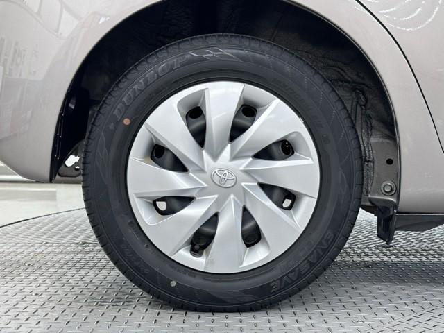 ヴィッツ Ｆ　キーレスリモコン　バックガイドモニター　デュアルエアバック　衝突軽減装置　運転席エアバッグ　ドラレコ付　１オーナー　イモビライザー　ワンセグテレビ　パワーウインドウ　ＥＳＣ　パワステ　エアコン　ＡＢＳ（19枚目）