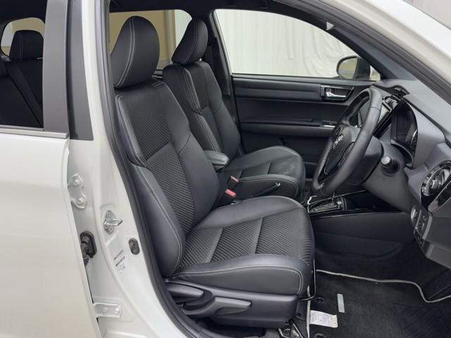 カローラフィールダー 1.5G ダブルバイビー スマートキー&プッシュスタート TVナビ Aストップ 盗難防止 カーテンエアバック Bモニター アルミホイール フルオートエアコン 運転席エアバック LEDヘッドライト 横滑り防止 キーレス ABS(14枚目)