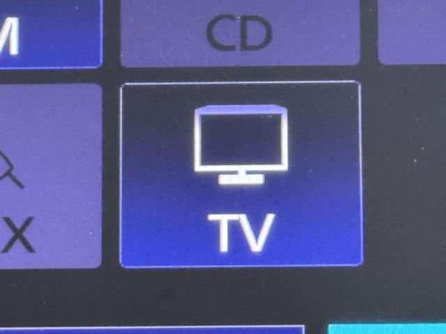 シエンタ ファンベースＧ　クエロ　バックモニター　ワンセグ　ＬＥＤライト　スマートキー　ミュージックプレイヤー接続可　横滑り防止装置　オートエアコン　ＥＴＣ　Ｗエアバック　パワーウィンドウ　盗難防止装置　記録簿　メモリーナビ　キーレス（7枚目）